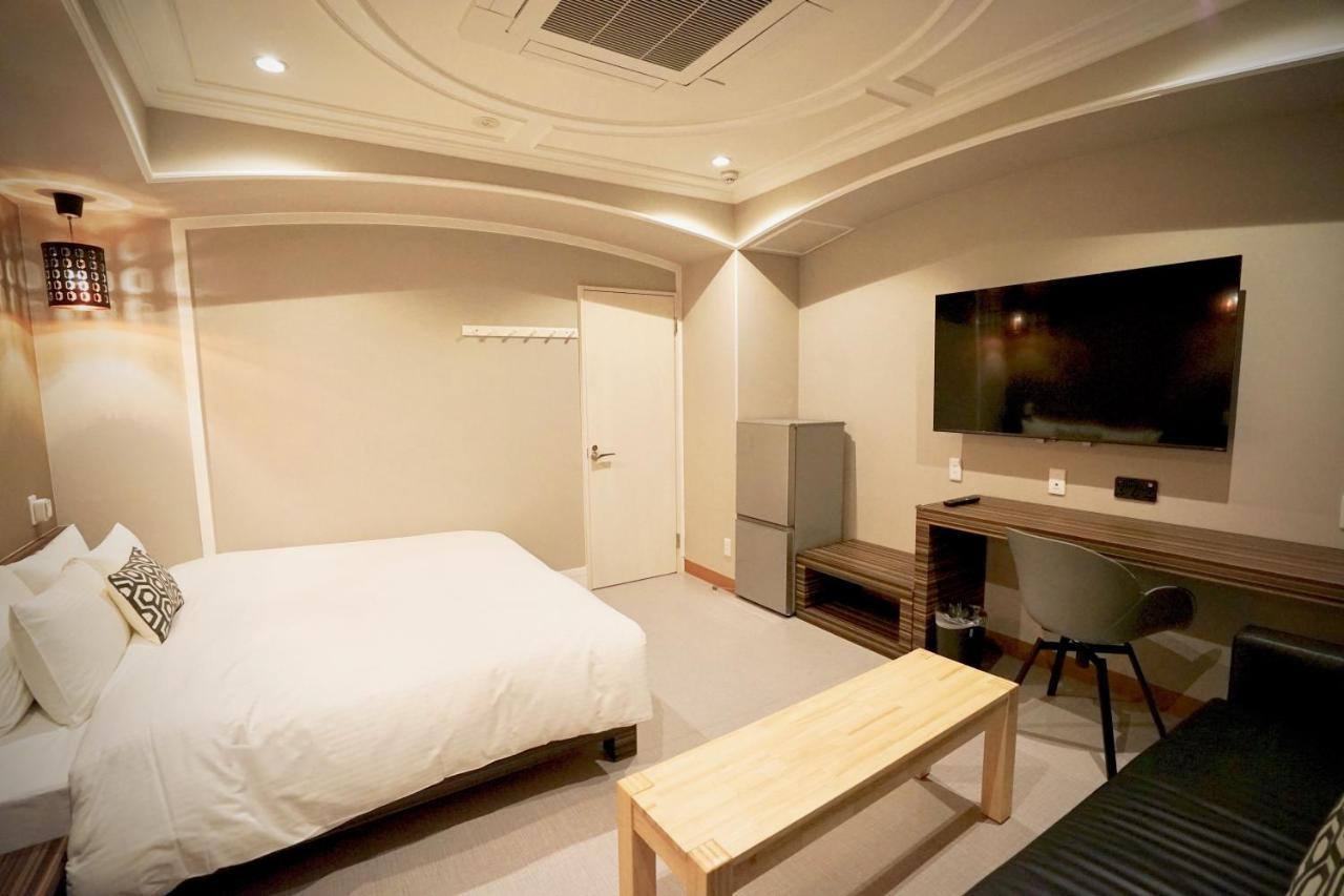 Hotel 88 Shinsaibashi Osaka Ngoại thất bức ảnh